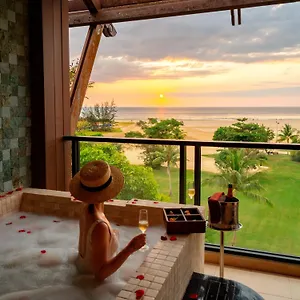 Shangri-la Rasa Ria, 5* Kota Kinabalu